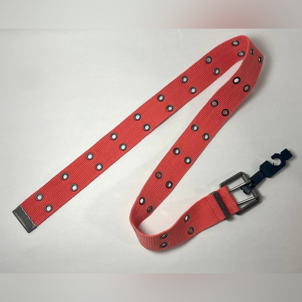Double Grommet Hole 2-Row Canvas Belt
